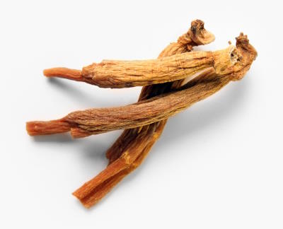 Equivalente a 2000 mg. de ra&iacute;z de ginseng rojo